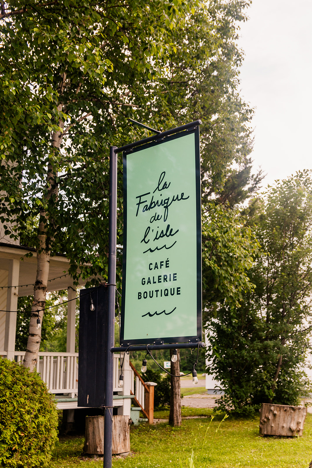 Fabrique de l’Isle: charmant café, galerie et boutique souvenir