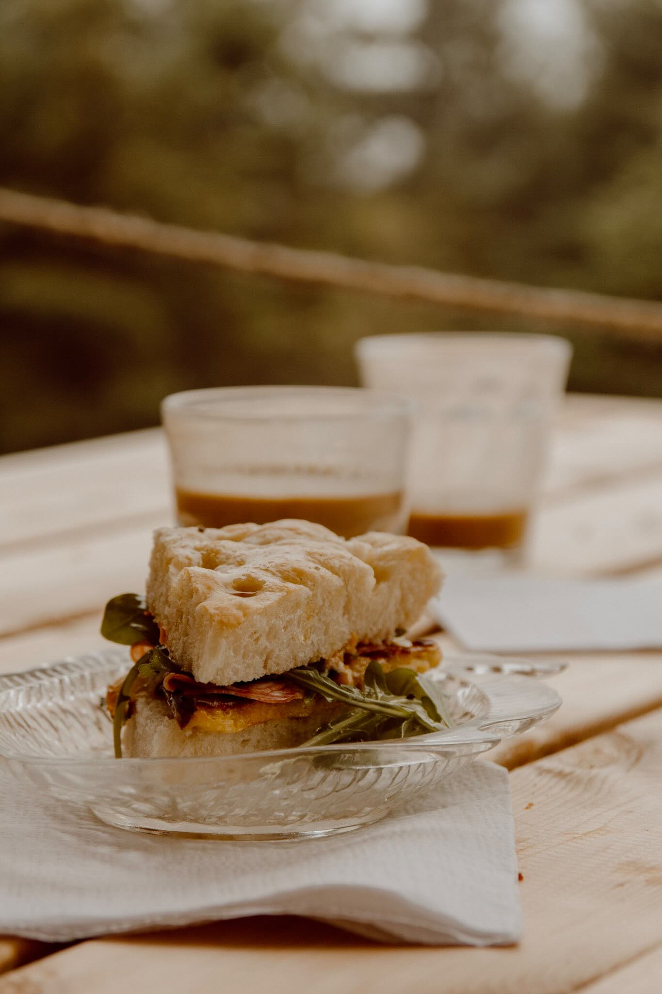 Apéro en nature chez Oui Oui Buvette Forestière, charlevoix
