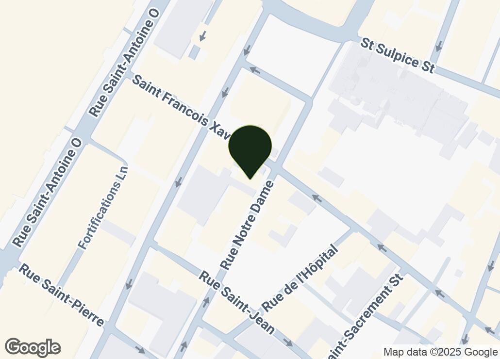 Map showing location at 45.503819, -73.557719