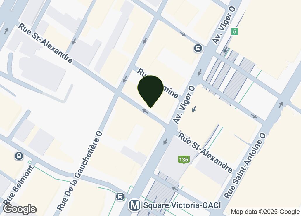 Map showing location at 45.5030929, -73.5628351