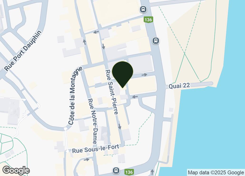 Map showing location at 46.8135708, -71.2022762