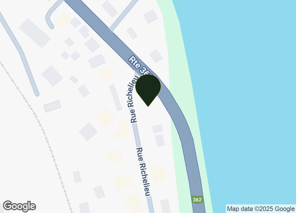 Map showing location at 47.6356445, -70.143162