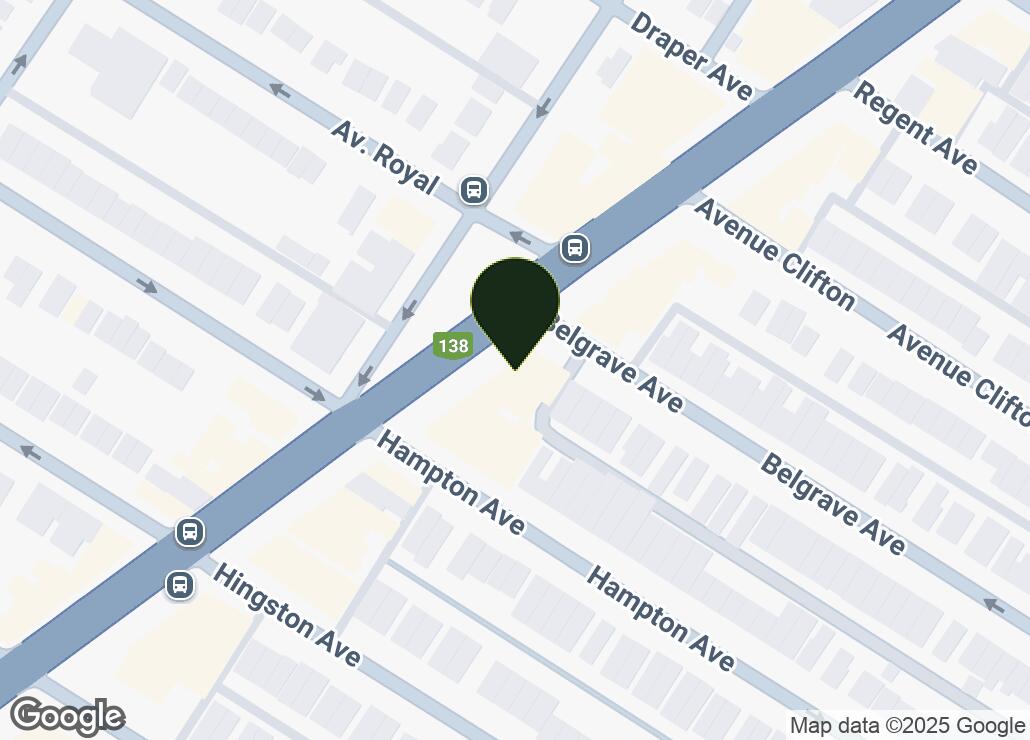 Map showing location at 45.4683842, -73.6196326