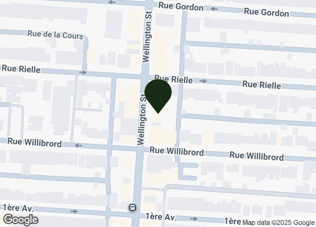 Map showing location at 45.4596832, -73.5670183