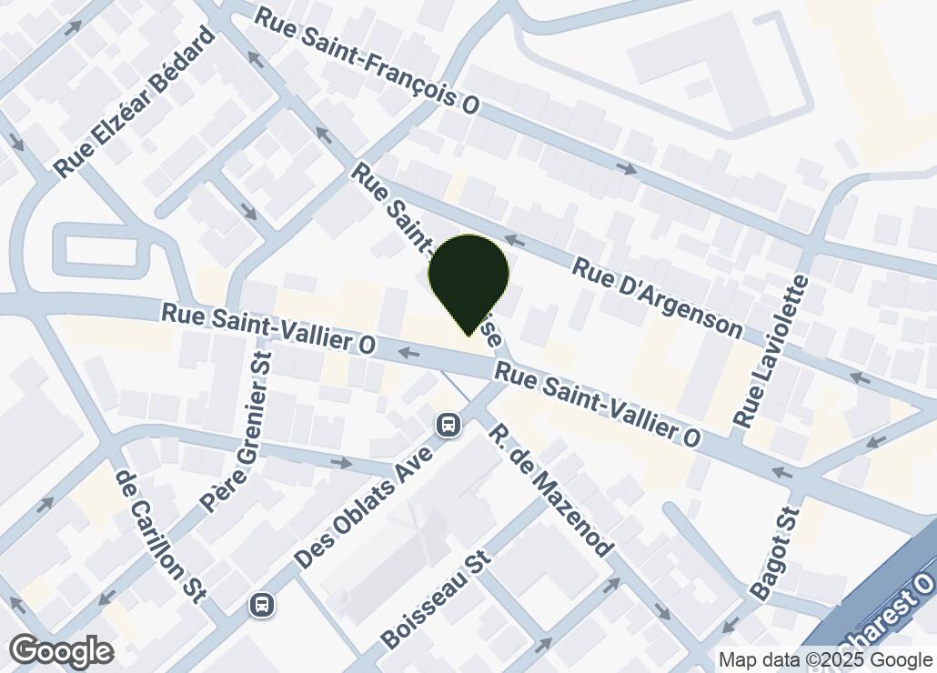 Map showing location at 46.8120135, -71.2351616