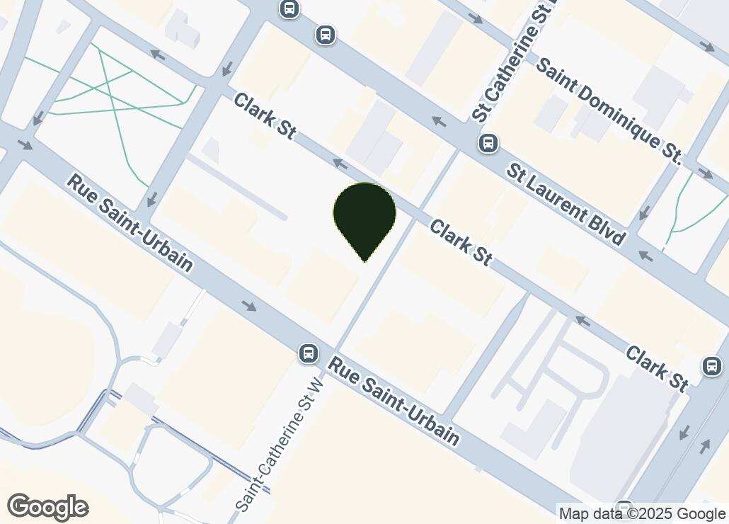 Map showing location at 45.5092151, -73.5645722