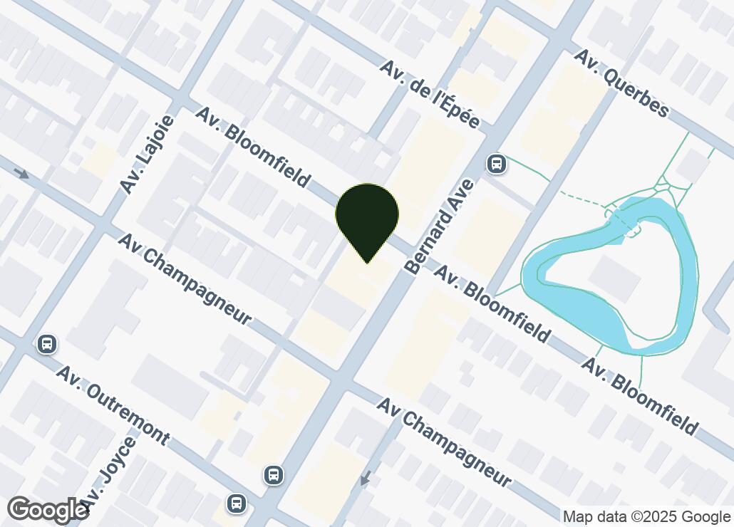 Map showing location at 45.5205192, -73.6087322