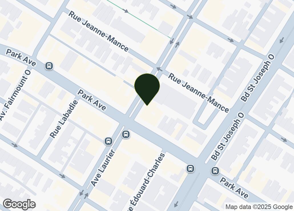 Map showing location at 45.5198343, -73.5954412