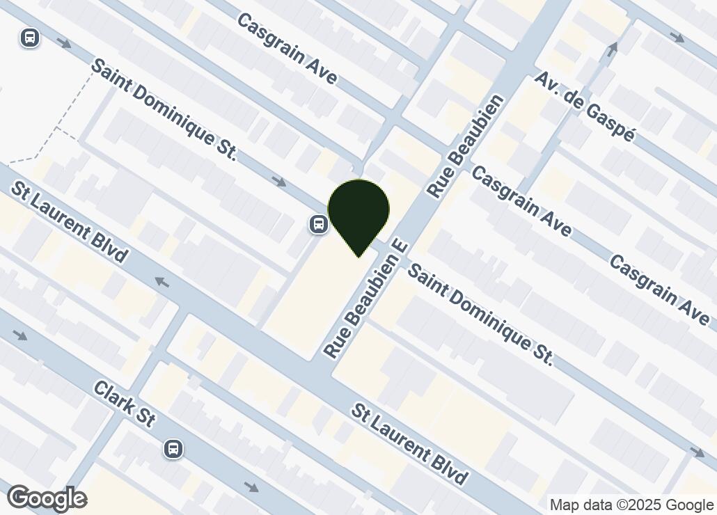 Map showing location at 45.5308624, -73.6081372