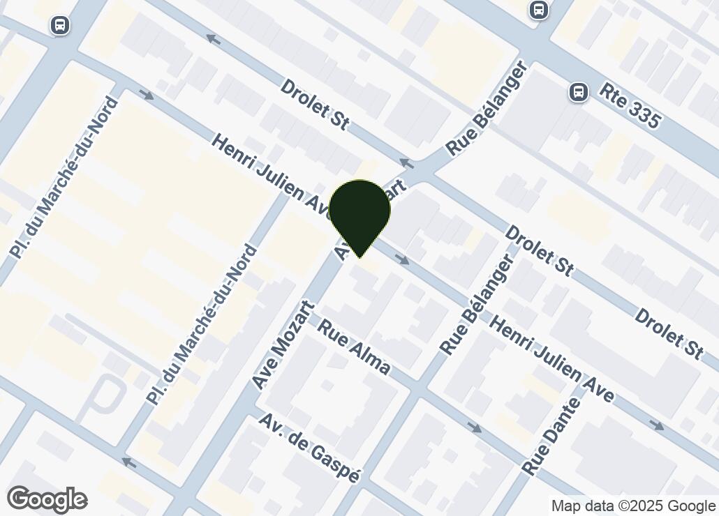 Map showing location at 45.5359824, -73.613252