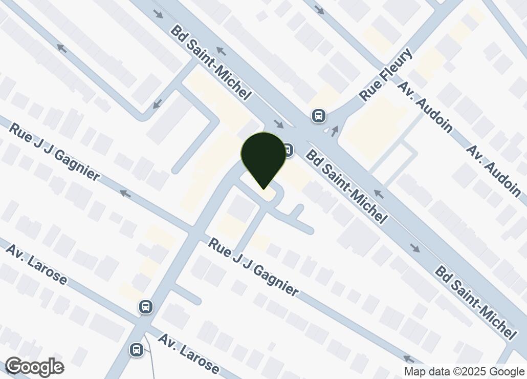 Map showing location at 45.5792404, -73.6439445