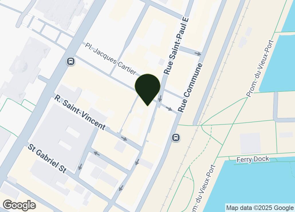 Map showing location at 45.5074761, -73.5526501