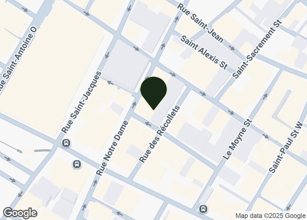 Map showing location at 45.50172, -73.5586202