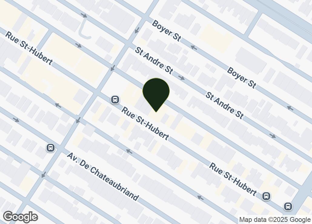 Map showing location at 45.5344474, -73.5988978