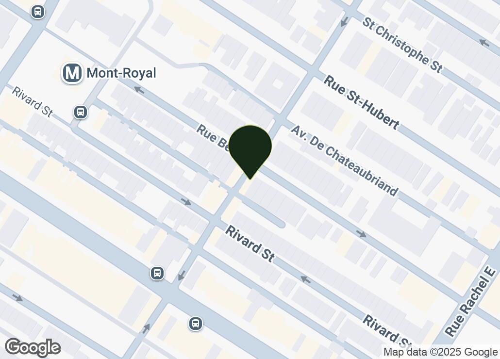 Map showing location at 45.5237695, -73.579675