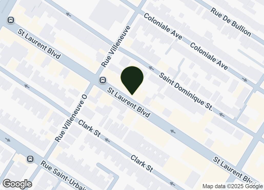 Map showing location at 45.5212425, -73.5885711