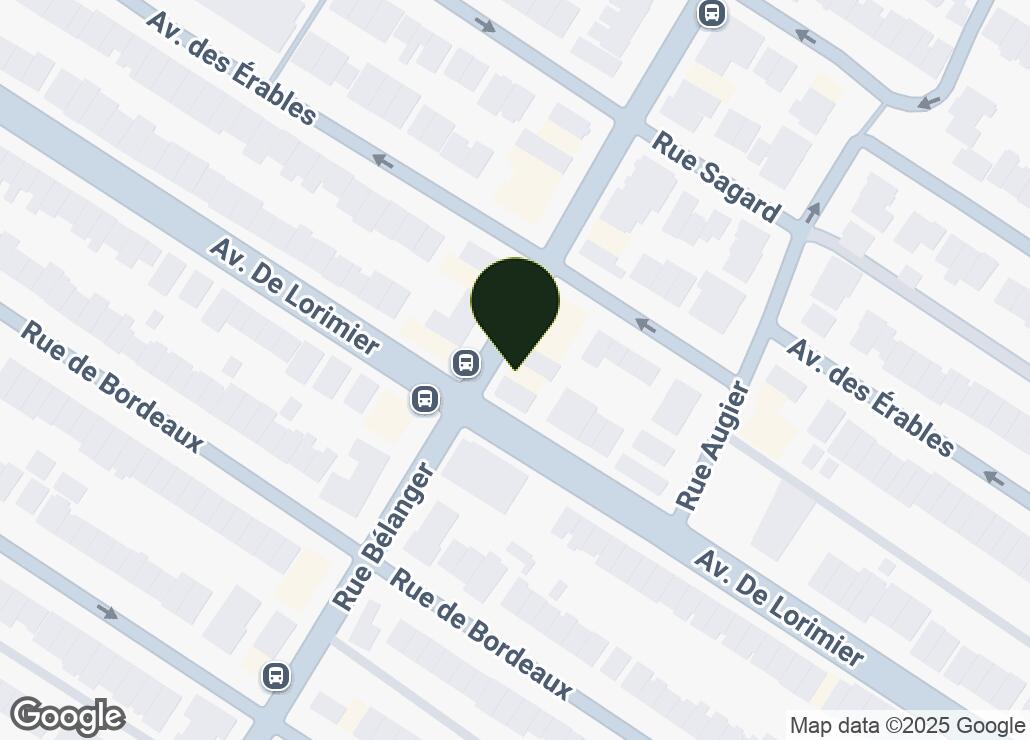 Map showing location at 45.5488027, -73.6011394