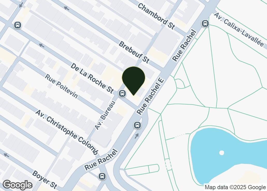 Map showing location at 45.5266281, -73.5736311