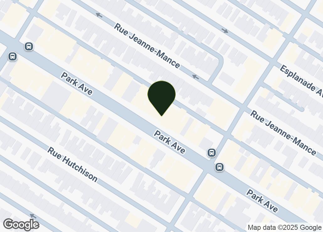 Map showing location at 45.5228088, -73.6030068