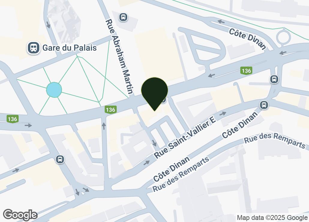 Map showing location at 46.8166725, -71.2116864