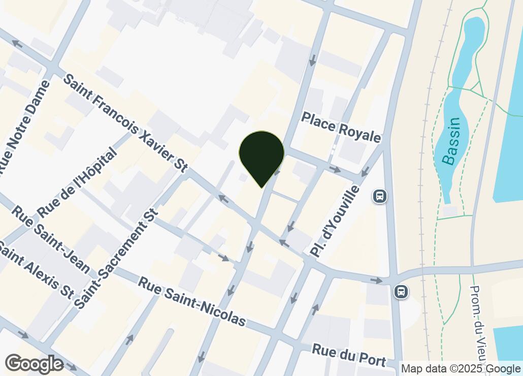 Map showing location at 45.5030111, -73.5552223