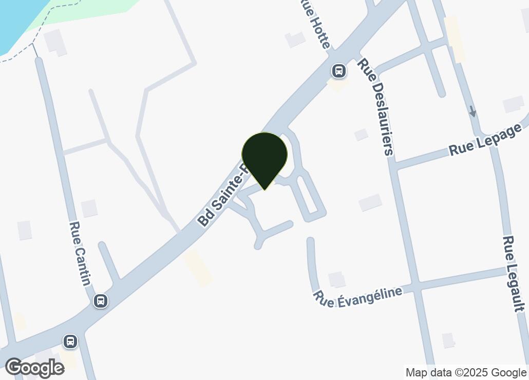 Map showing location at 45.6135976, -73.7864698