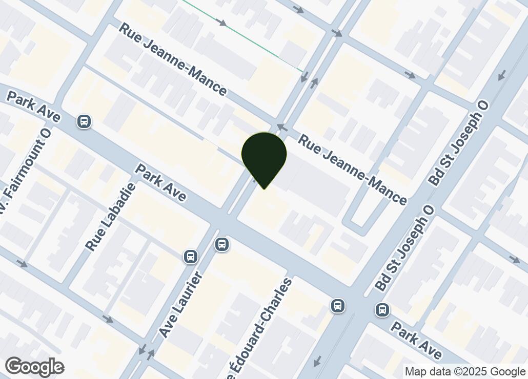 Map showing location at 45.5198602, -73.5954006