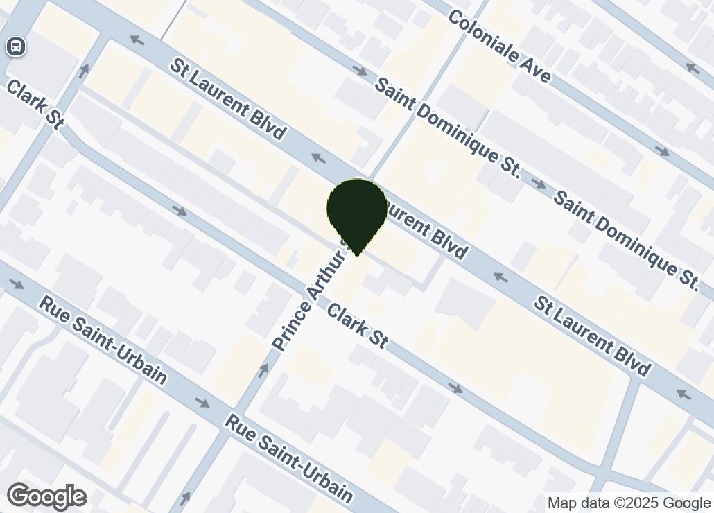 Map showing location at 45.5135693, -73.5726786