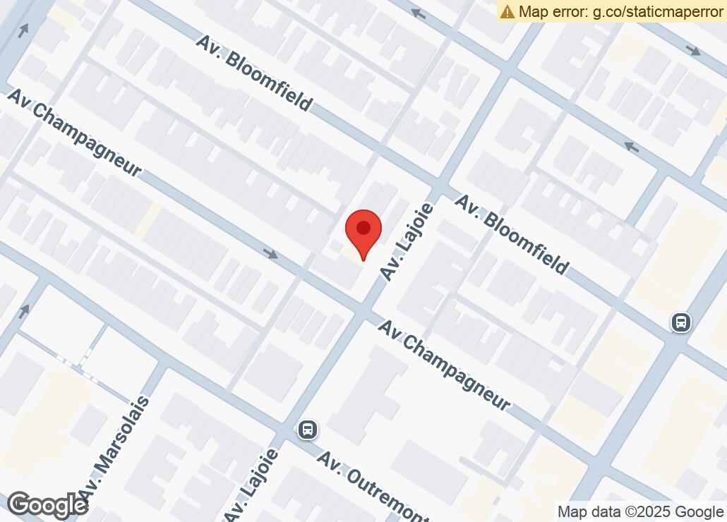 Map showing location at 45.5209963, -73.6107152