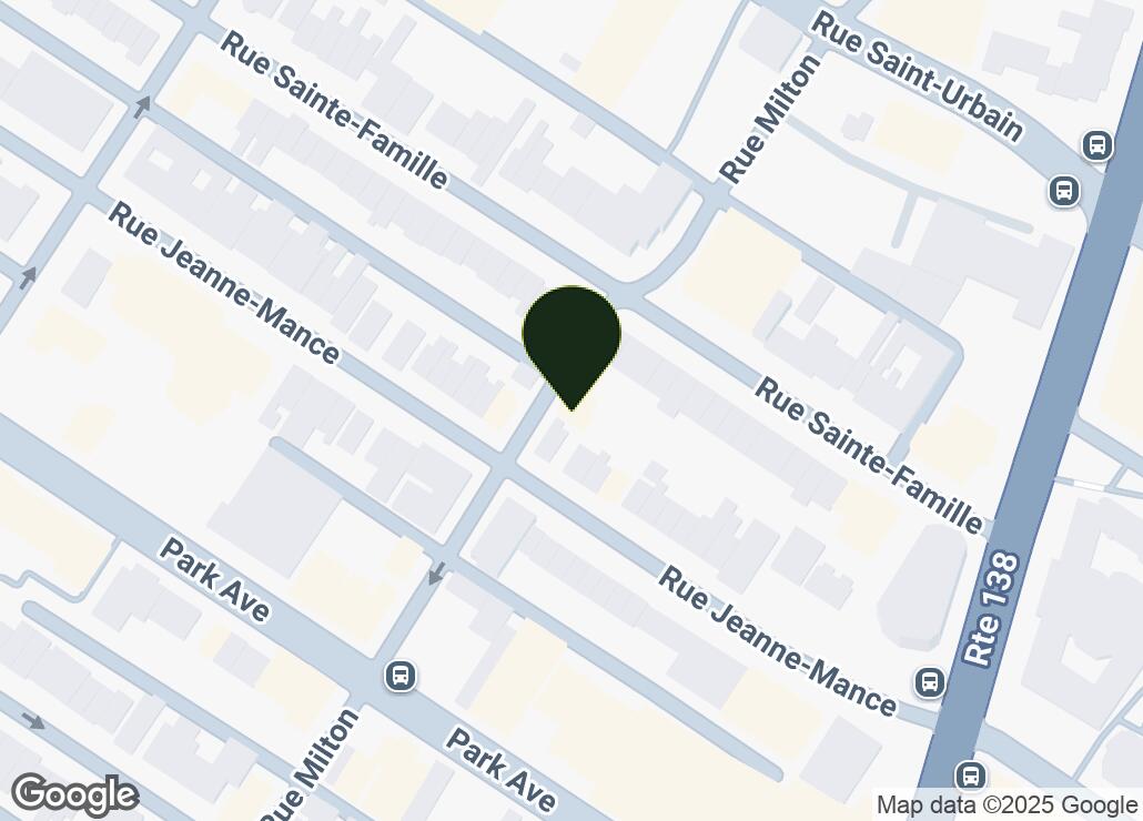 Map showing location at 45.5104001, -73.5726811