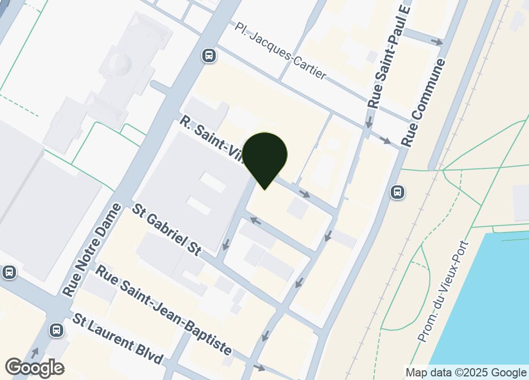 Map showing location at 45.5070765, -73.553516