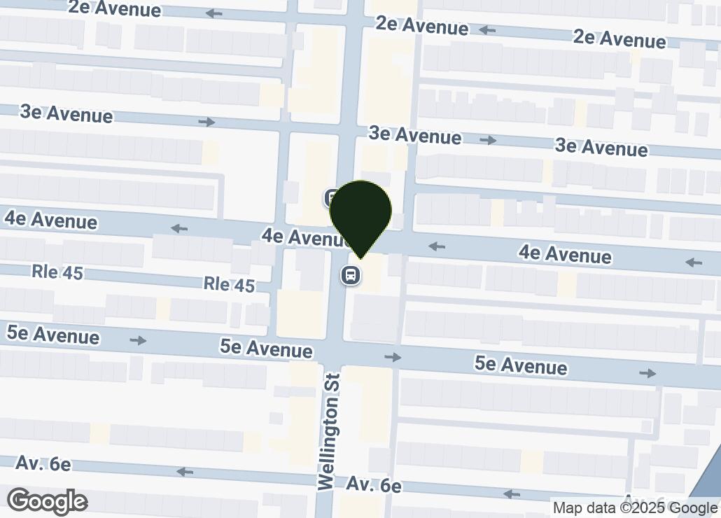 Map showing location at 45.4565823, -73.567418