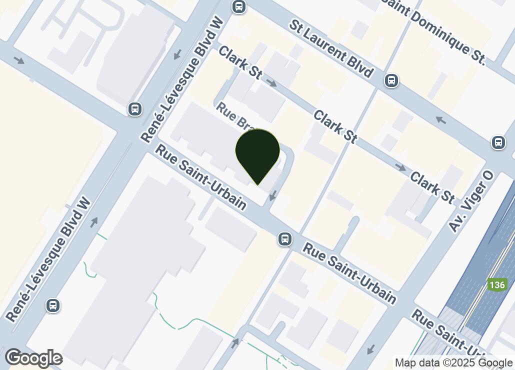 Map showing location at 45.5073271, -73.5612908