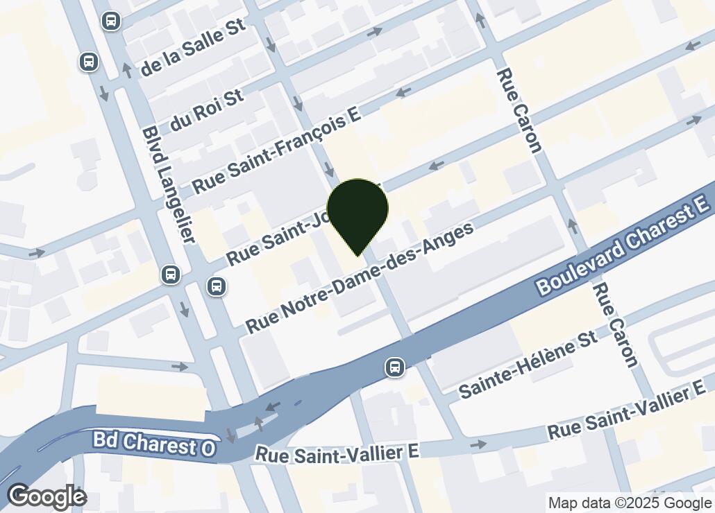 Map showing location at 46.8122489, -71.2297665