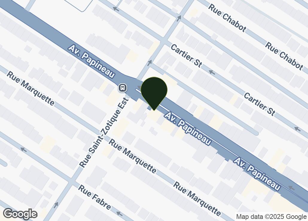 Map showing location at 45.5444548, -73.5997081