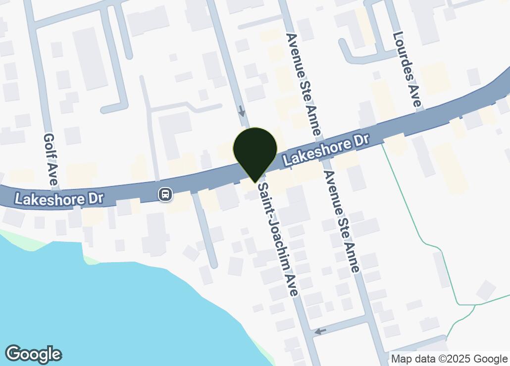 Map showing location at 45.4287372, -73.8264187