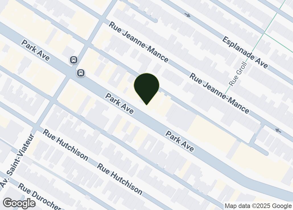 Map showing location at 45.5217683, -73.6007769