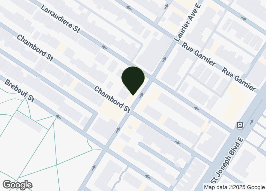 Map showing location at 45.5331718, -73.5842045