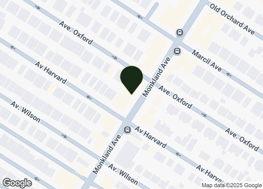 Map showing location at 45.4748906, -73.6237358