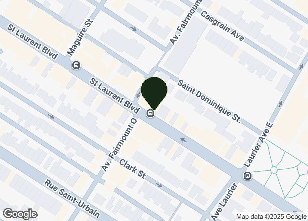 Map showing location at 45.5238513, -73.594298