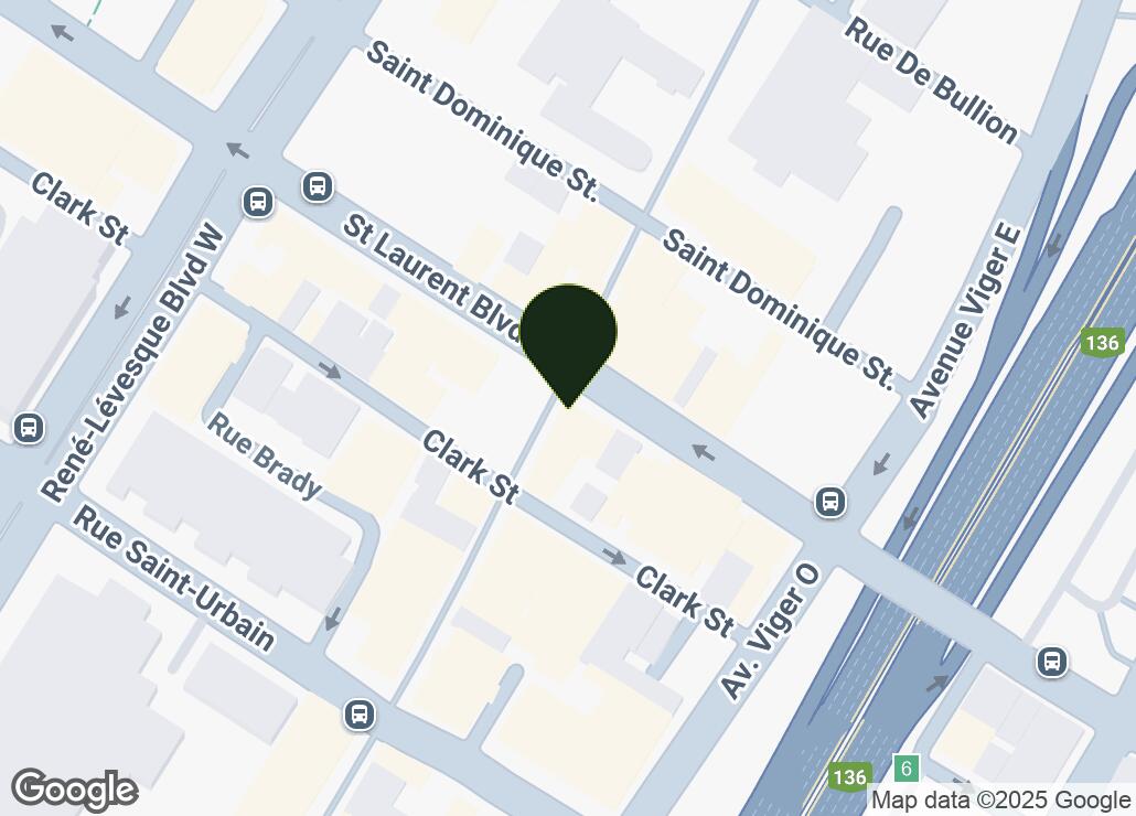 Map showing location at 45.5079651, -73.5599846