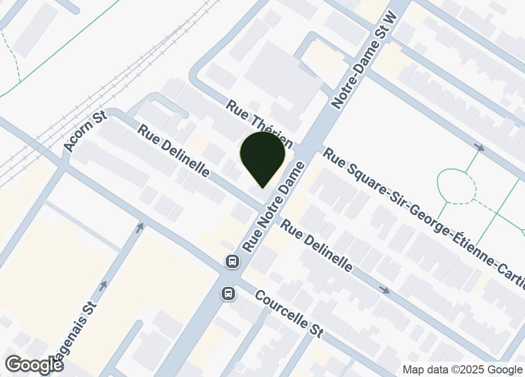 Map showing location at 45.4733879, -73.5884276