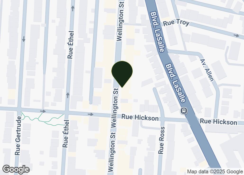 Map showing location at 45.4653428, -73.5666425