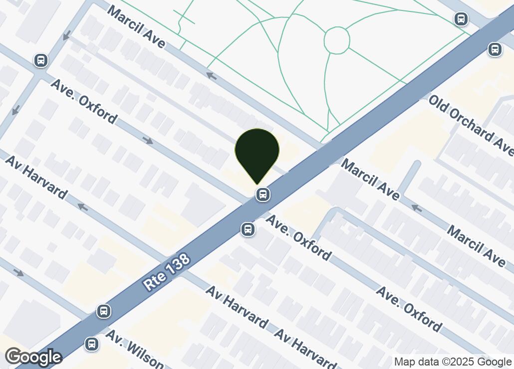 Map showing location at 45.4713851, -73.6145906