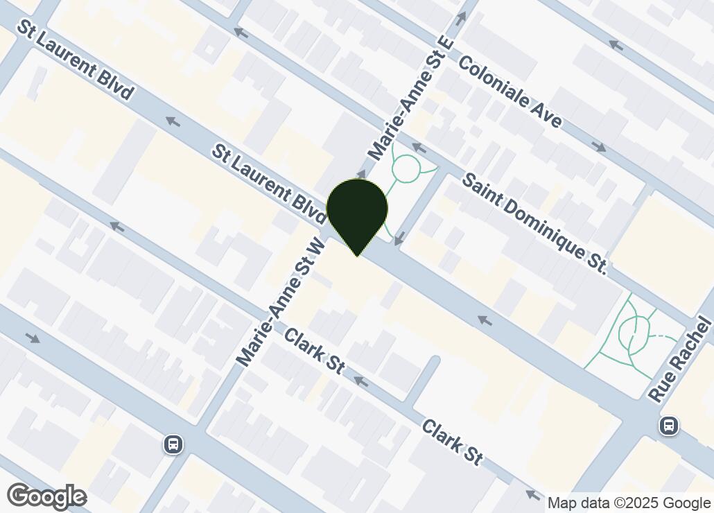 Map showing location at 45.5188889, -73.5838889