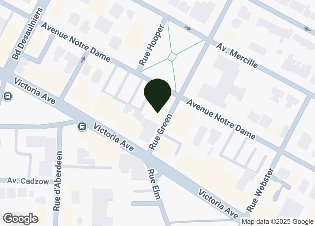 Map showing location at 45.5019674, -73.5111508