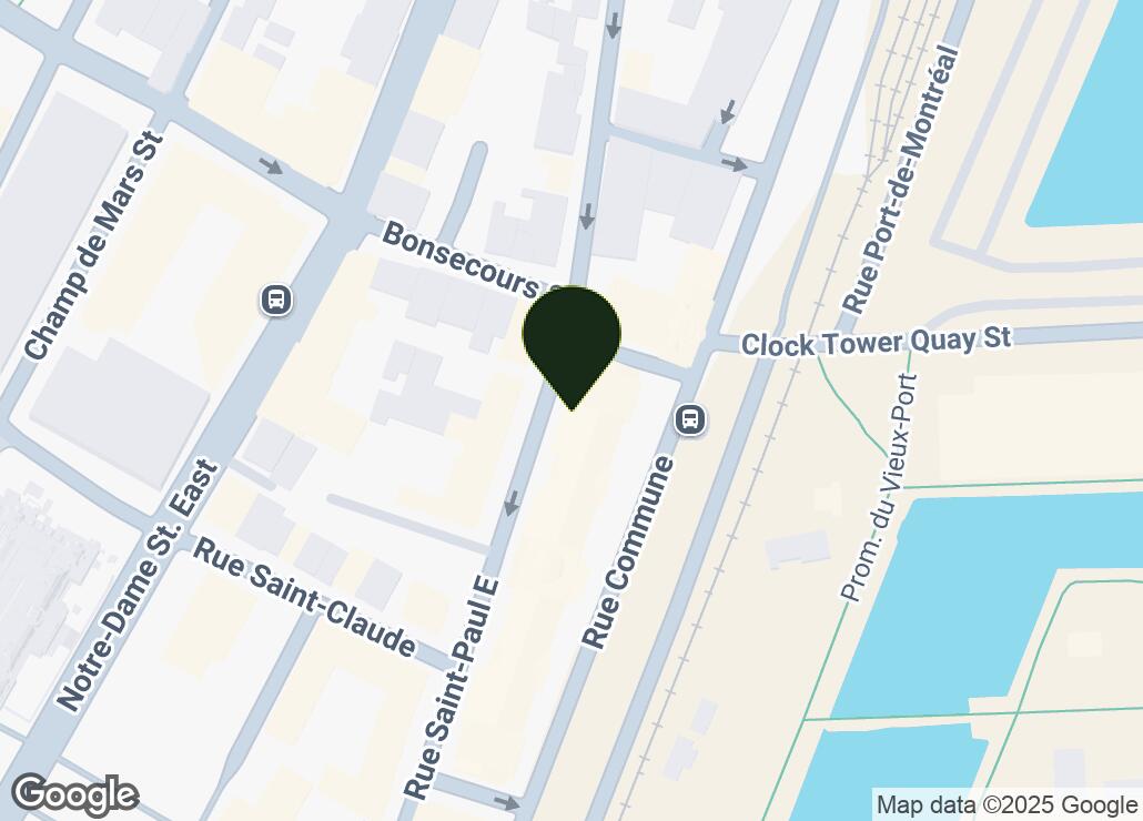 Map showing location at 45.5094893, -73.5513948