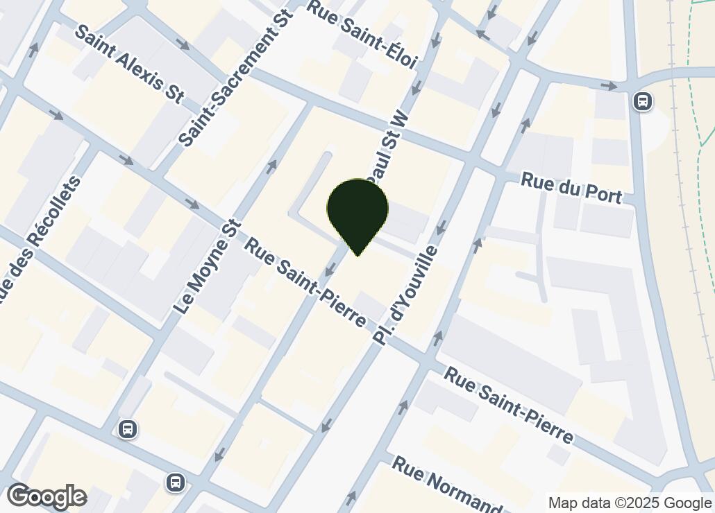 Map showing location at 45.5014041, -73.5559468