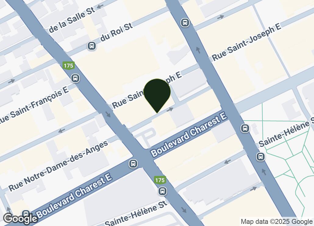 Map showing location at 46.813582, -71.225495