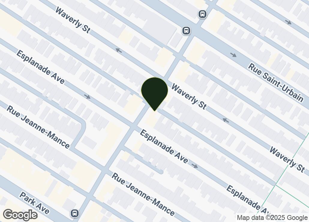 Map showing location at 45.5236481, -73.6007244